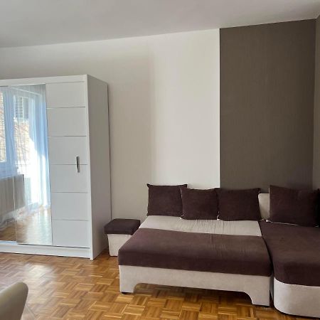 Centrum Szeged Apartman Buitenkant foto