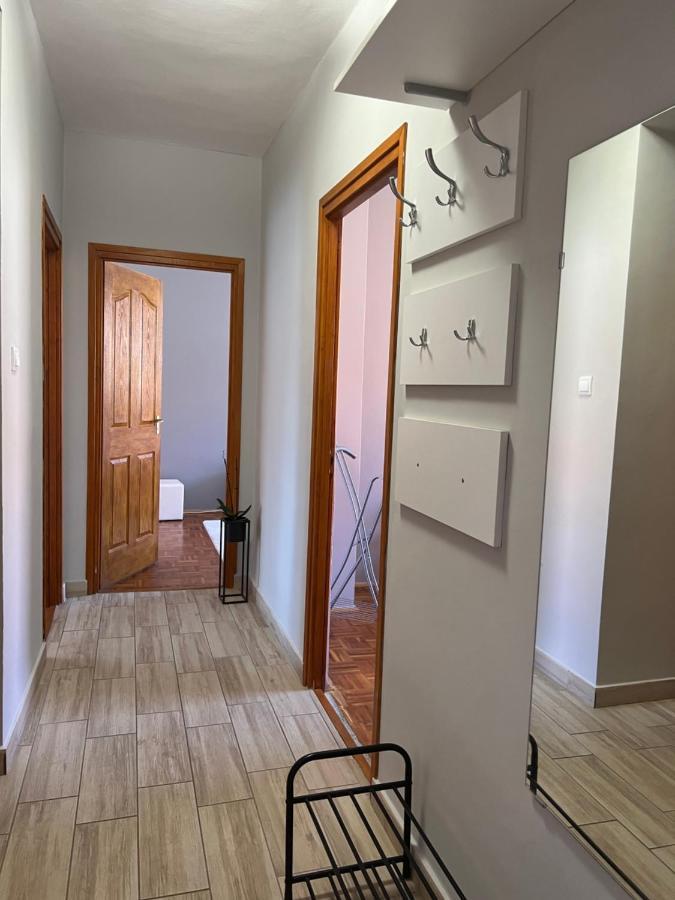 Centrum Szeged Apartman Buitenkant foto